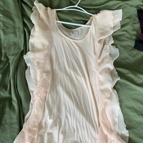 H&M long pink ruffled shirt. - Picture 2 of 2